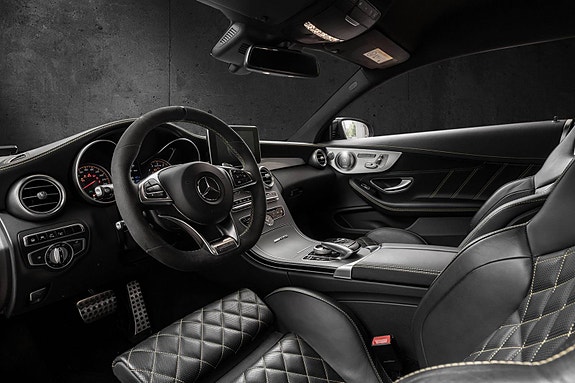 Mercedes-Benz C63 18 of 30