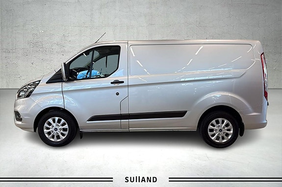 Ford Transit Custom 2 of 16