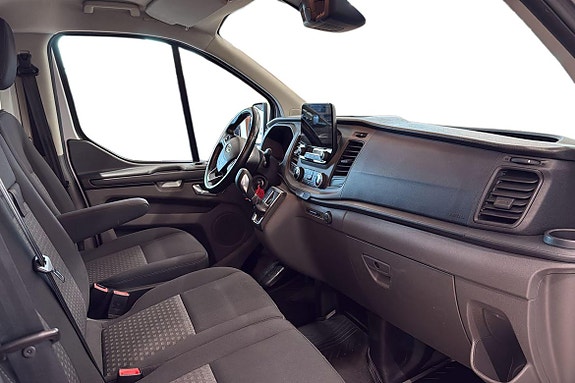 Ford Transit Custom 6 of 16