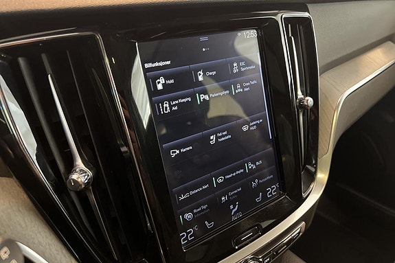 Volvo V60 16 of 30