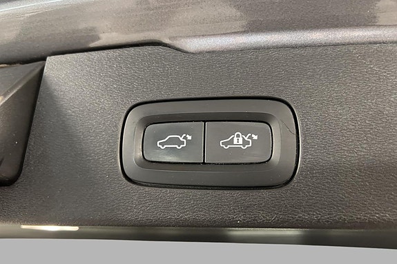 Volvo V60 24 of 30