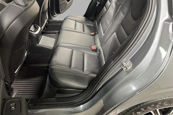 Volvo V60 21 of 30
