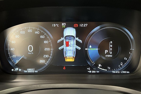 Volvo V60 13 of 30