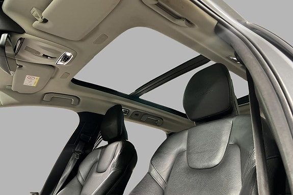 Volvo V60 10 of 30