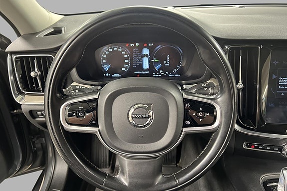 Volvo V60 12 of 30
