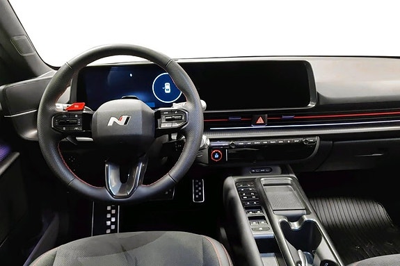 Hyundai Ioniq 6 6 of 16