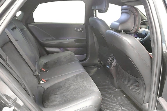 Hyundai Ioniq 6 14 of 16