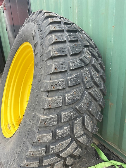John Deere 6R 185 16 of 19