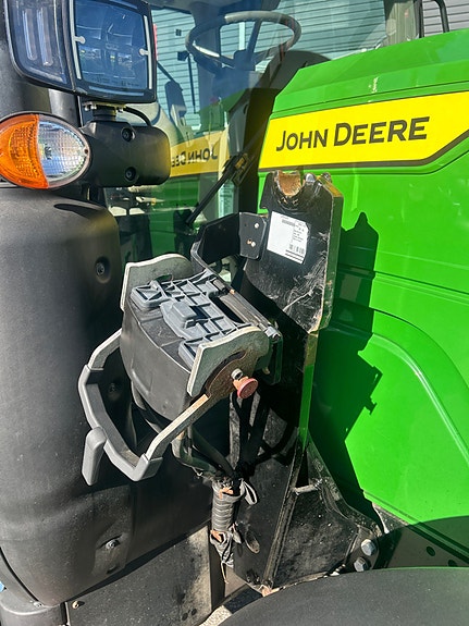 John Deere 6R 185 11 of 19