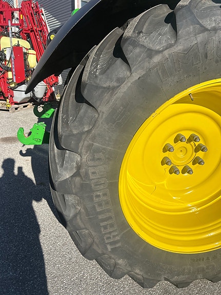 John Deere 6R 185 7 of 19