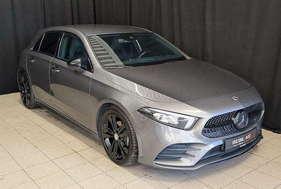 Mercedes-Benz A200 2 of 30