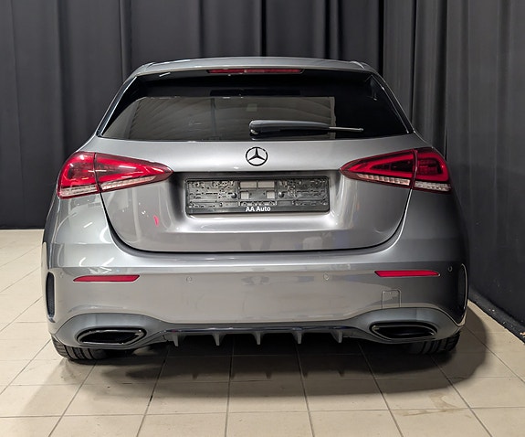 Mercedes-Benz A200 10 of 30