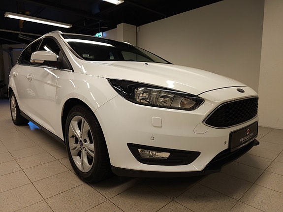 Ford Focus 13 of 30