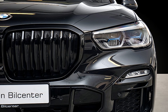 BMW X5 3 of 26