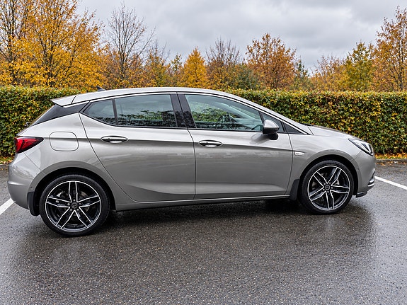 Opel Astra 10 of 30