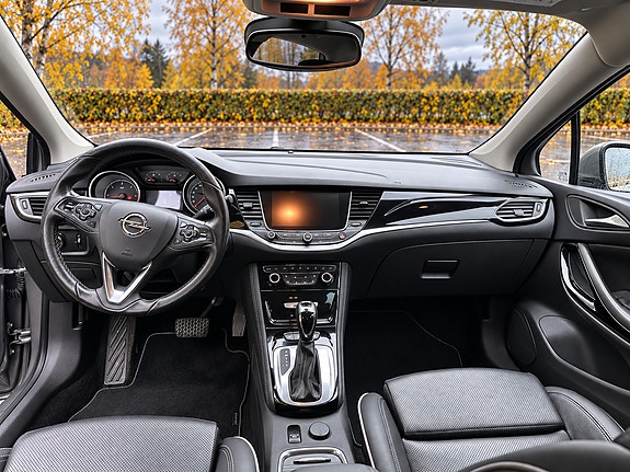 Opel Astra 25 of 30