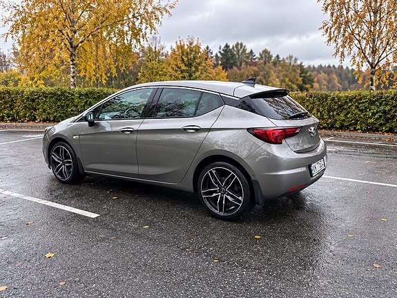 Opel Astra 5 of 30
