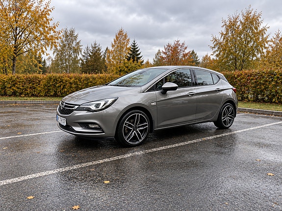 Opel Astra 3 of 30