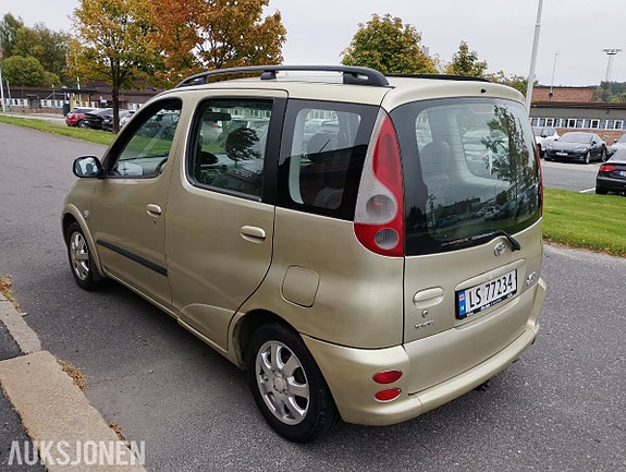Toyota Yaris Verso 7 of 25