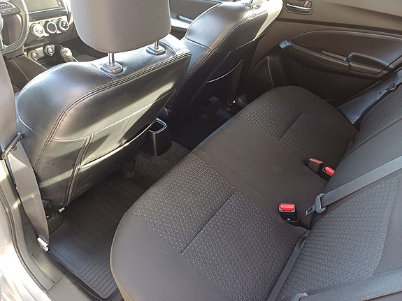 Suzuki Swift 7 of 11