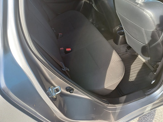 Suzuki Swift 10 of 11