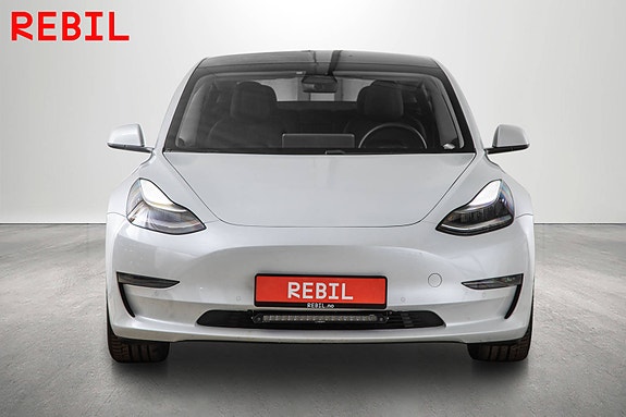 Tesla Model 3 3 of 27