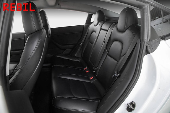 Tesla Model 3 10 of 27