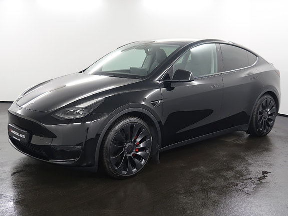 Tesla Model Y 5 of 27