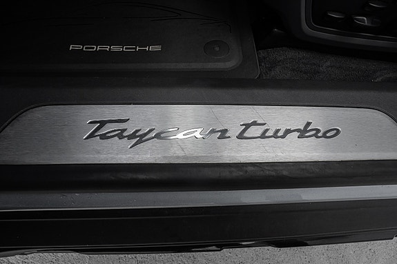 Porsche Taycan Turbo 30 of 30