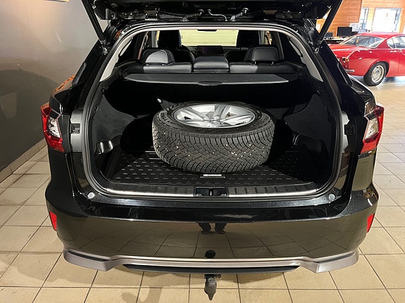 Lexus RX450h 16 of 30