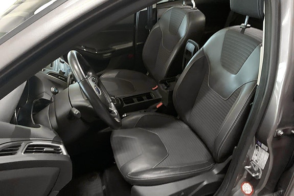 Ford Focus 8 of 24