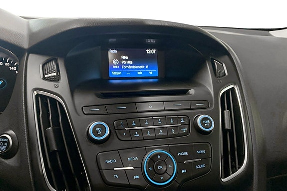 Ford Focus 11 of 24
