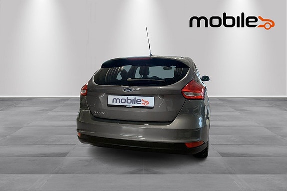 Ford Focus 4 of 24