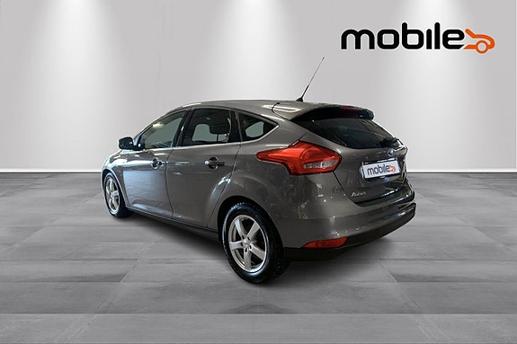 Ford Focus 21 of 24