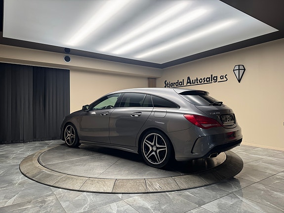 Mercedes-Benz CLA180 3 of 30