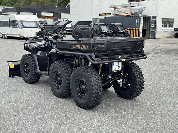 Can-Am Outlander 6X6 Backcountry 1000 R 3 of 21