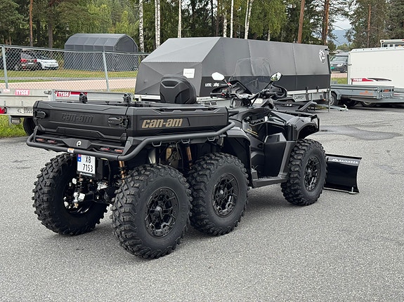 Can-Am Outlander 6X6 Backcountry 1000 R 5 of 21