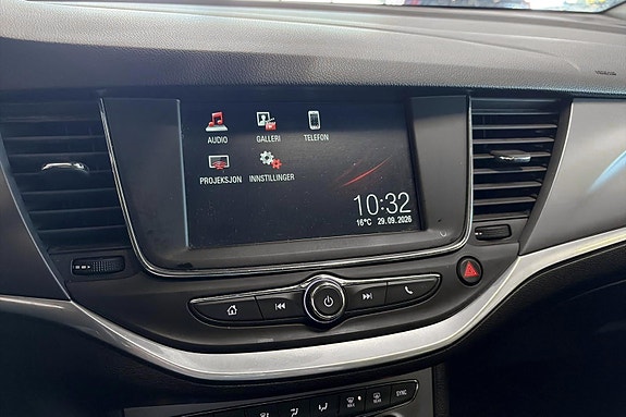 Opel Astra 11 of 24
