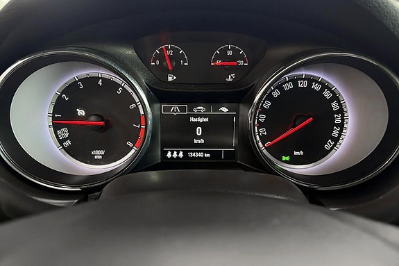 Opel Astra 10 of 24