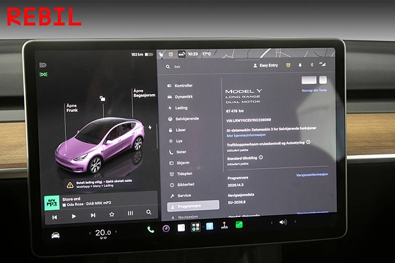 Tesla Model Y 17 of 29