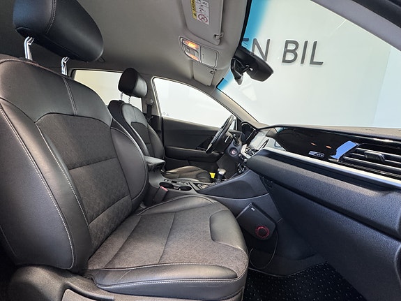 Kia Niro 14 of 30