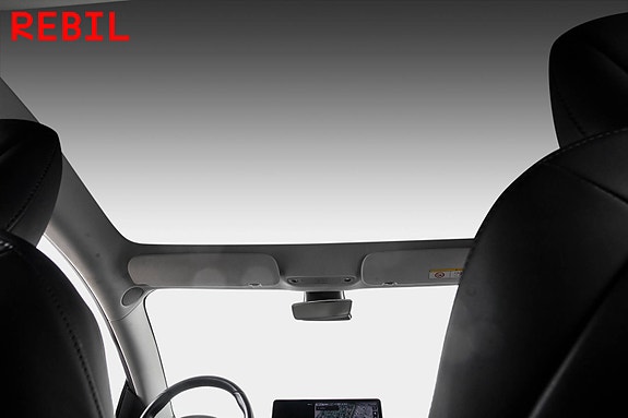 Tesla Model 3 22 of 26