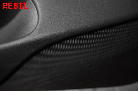 Tesla Model 3 20 of 26