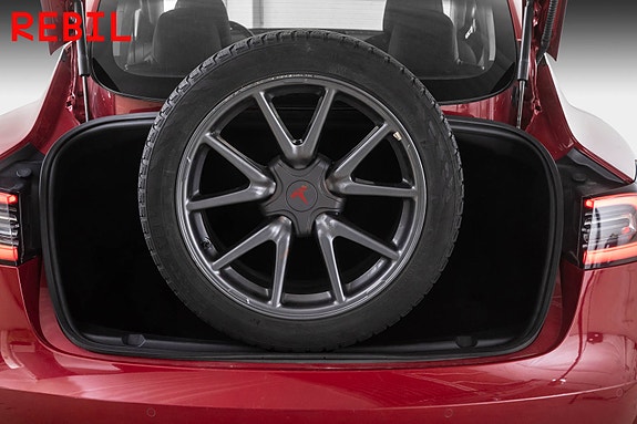 Tesla Model 3 25 of 26
