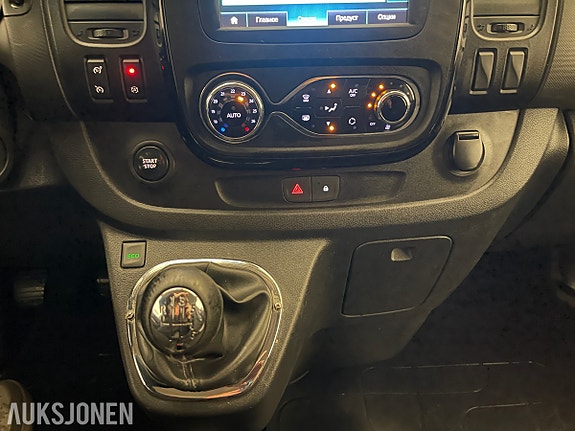 Opel Vivaro 20 of 30