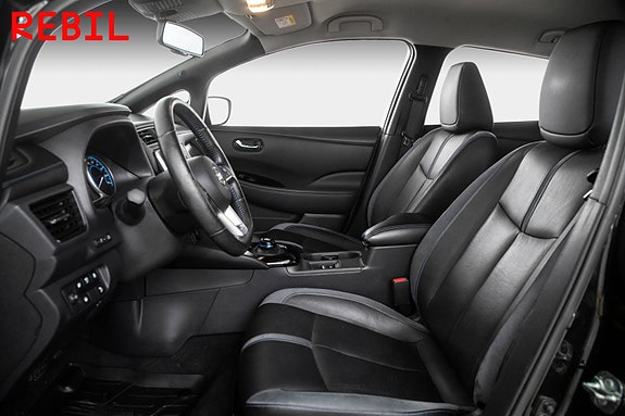 Nissan Leaf 8 of 25