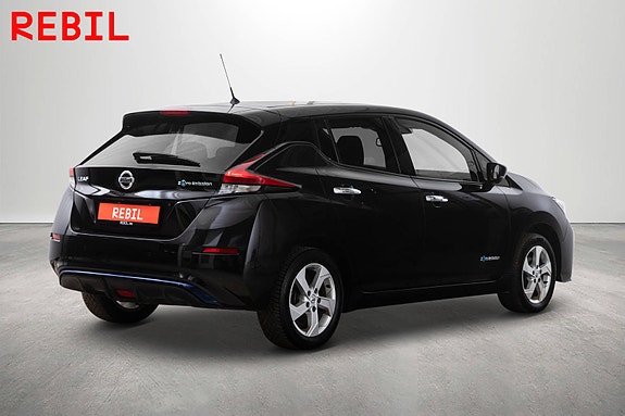 Nissan Leaf 7 of 25