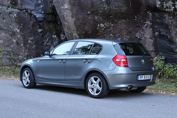 BMW 116i 7 of 30