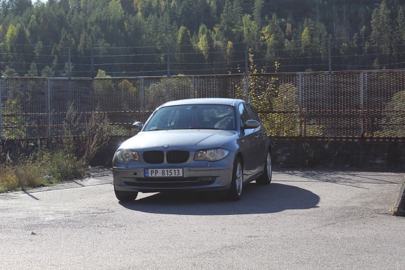 BMW 116i 2 of 30