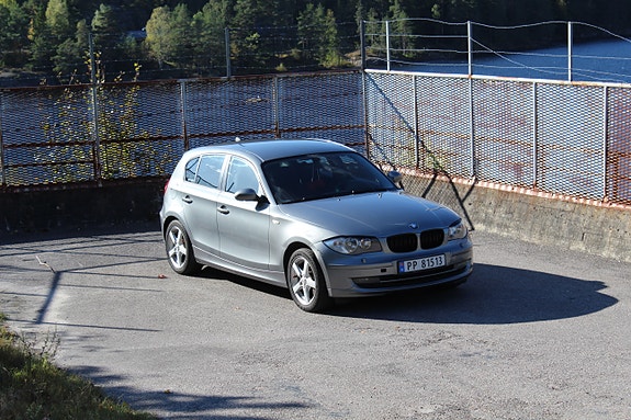 BMW 116i 9 of 30